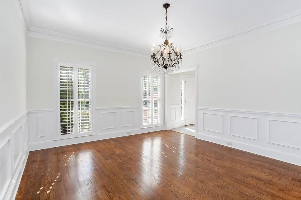 125 Churchill Drive, Sandy Springs, Georgia 30350, 5 Bedrooms Bedrooms, ,5 BathroomsBathrooms,Residential,Sold,125 Churchill Drive,6535434