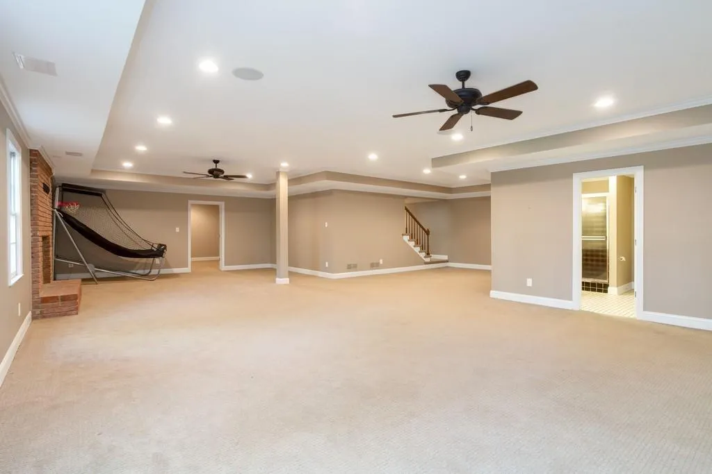 125 Churchill Drive, Sandy Springs, Georgia 30350, 5 Bedrooms Bedrooms, ,5 BathroomsBathrooms,Residential,Sold,125 Churchill Drive,6535434