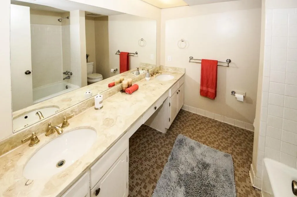 6851 Roswell Road Ne Unit Q17, Sandy Springs, Georgia 30328, 3 Bedrooms Bedrooms, ,2 BathroomsBathrooms,Residential,Sold,6851 Roswell Road Ne Unit Q17,6698525 6851 Roswell Road Ne Unit Q17, Sandy Springs, Georgia 30328, 3 Bedrooms Bedrooms, ,2 BathroomsBathrooms,Residential,Sold,6851 Roswell Road Ne Unit Q17,6698525