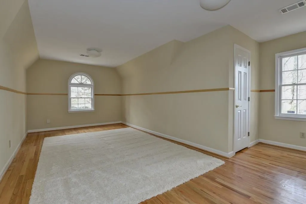 2990 Coles Way, Sandy Springs, Georgia 30350, 5 Bedrooms Bedrooms, ,4 BathroomsBathrooms,Residential,Sold,2990 Coles Way,5588510