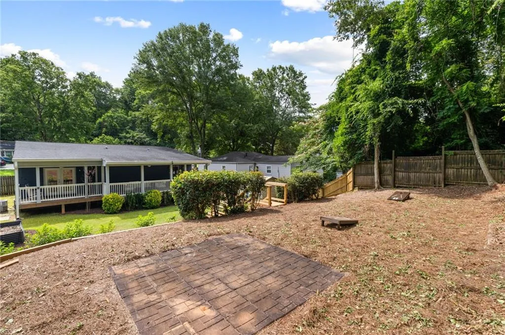 1090 Shepherds Lane Ne, Atlanta, Georgia 30324, 3 Bedrooms Bedrooms, ,2 BathroomsBathrooms,Residential,For Sale,1090 Shepherds Lane Ne,7617113