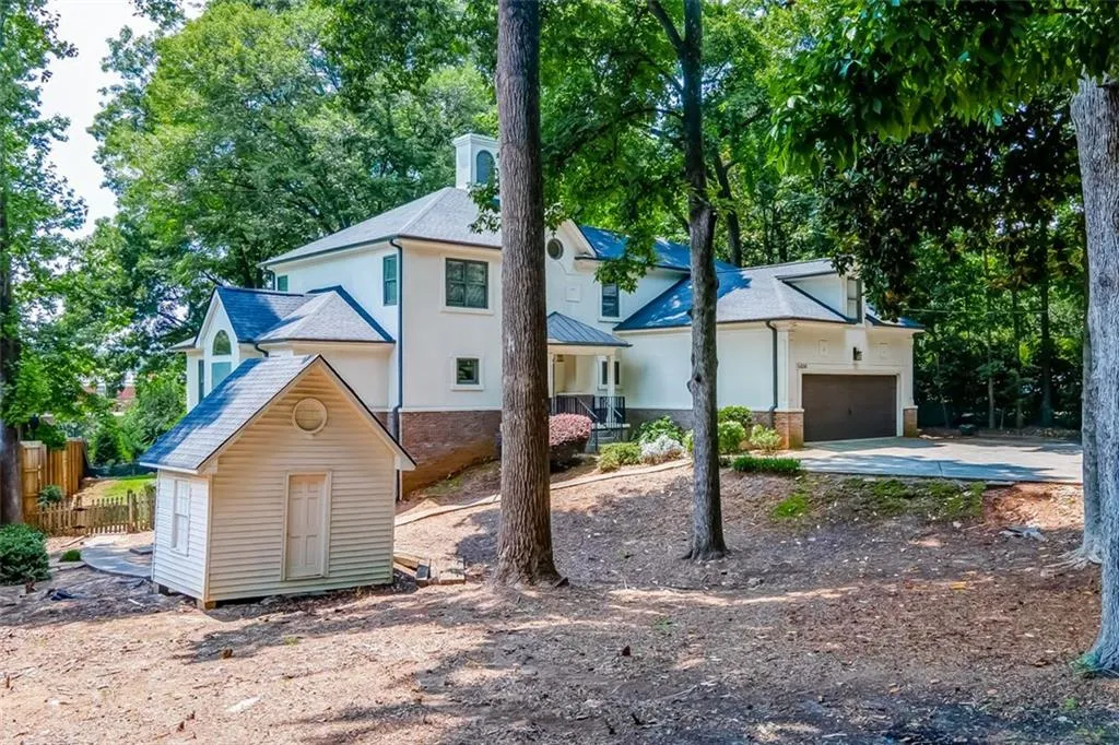 5308 Northland Drive, Atlanta, Georgia 30328, 6 Bedrooms Bedrooms, ,4 BathroomsBathrooms,Residential,Sold,5308 Northland Drive,6899641