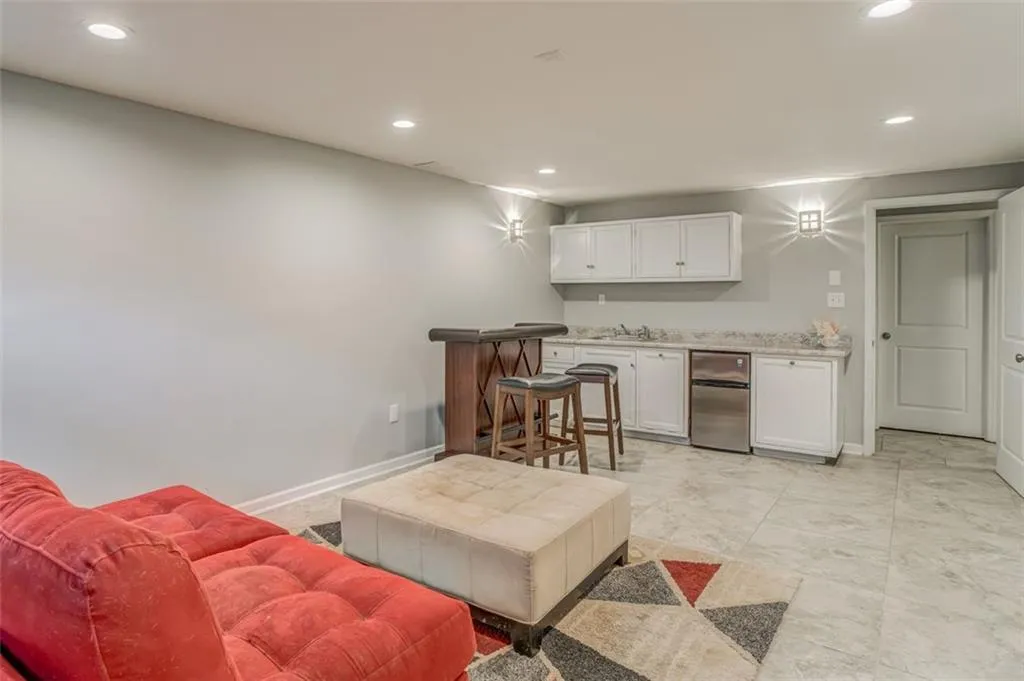 5308 Northland Drive, Atlanta, Georgia 30328, 6 Bedrooms Bedrooms, ,4 BathroomsBathrooms,Residential,Sold,5308 Northland Drive,6899641