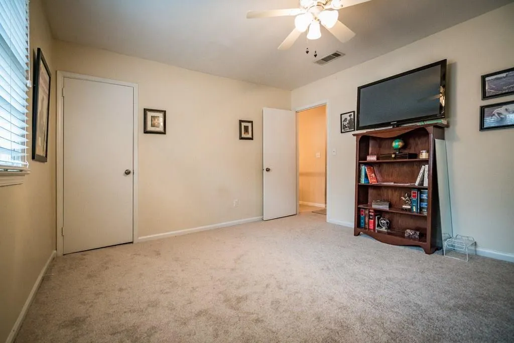 6520 Roswell Road Unit 94, Atlanta, Georgia 30328, 2 Bedrooms Bedrooms, ,1 BathroomBathrooms,Residential,Sold,6520 Roswell Road Unit 94,5812606