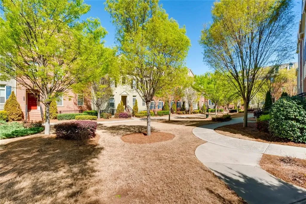 6401 Paulson Place, Sandy Springs, Georgia 30328, 2 Bedrooms Bedrooms, ,2 BathroomsBathrooms,Residential,Sold,6401 Paulson Place,5818311