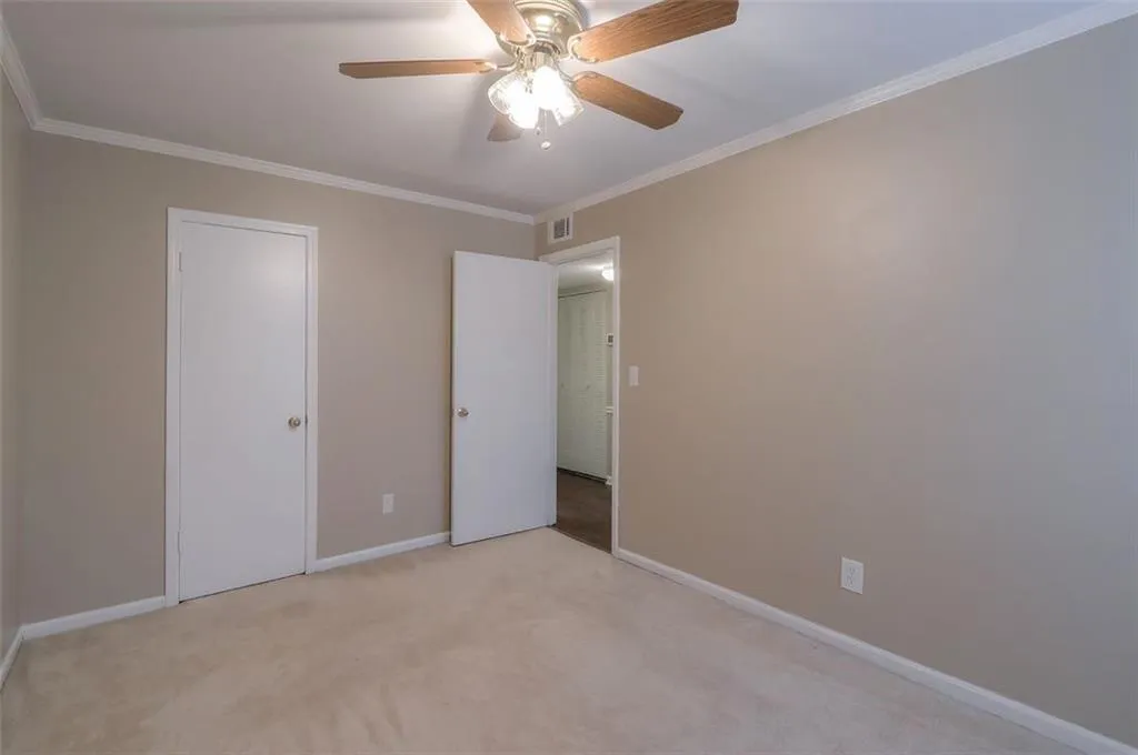 5507 Kingsport Drive Unit 29, Atlanta, Georgia 30342, 2 Bedrooms Bedrooms, ,1 BathroomBathrooms,Residential,Sold,5507 Kingsport Drive Unit 29,6771630