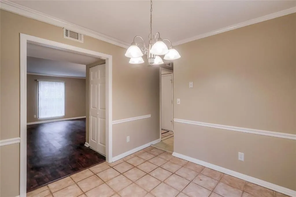 5507 Kingsport Drive Unit 29, Atlanta, Georgia 30342, 2 Bedrooms Bedrooms, ,1 BathroomBathrooms,Residential,Sold,5507 Kingsport Drive Unit 29,6771630