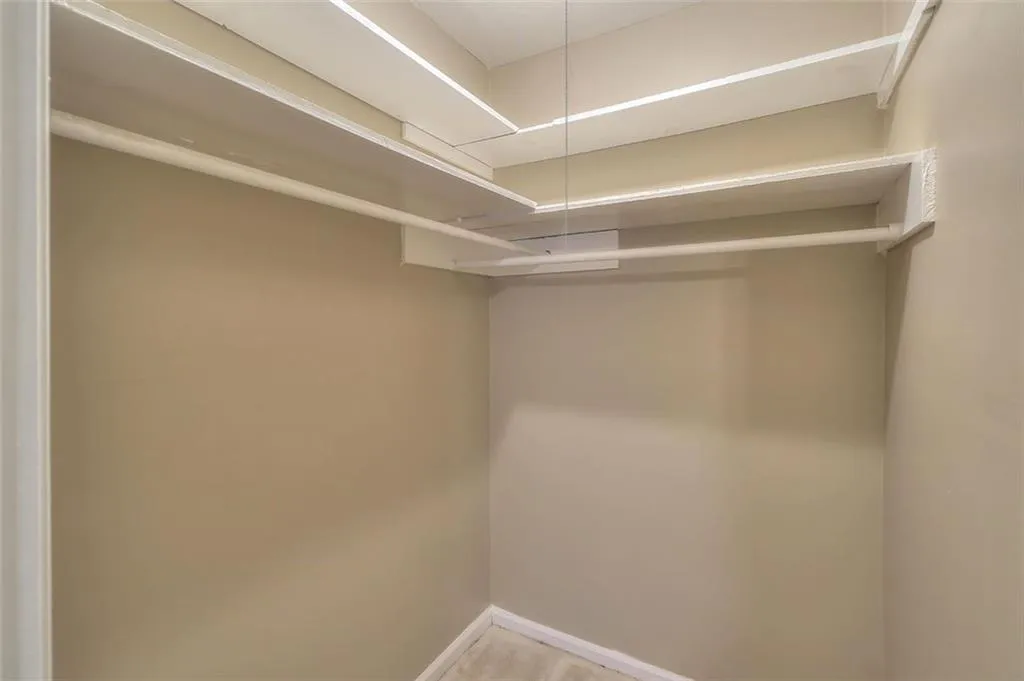 5507 Kingsport Drive Unit 29, Atlanta, Georgia 30342, 2 Bedrooms Bedrooms, ,1 BathroomBathrooms,Residential,Sold,5507 Kingsport Drive Unit 29,6771630