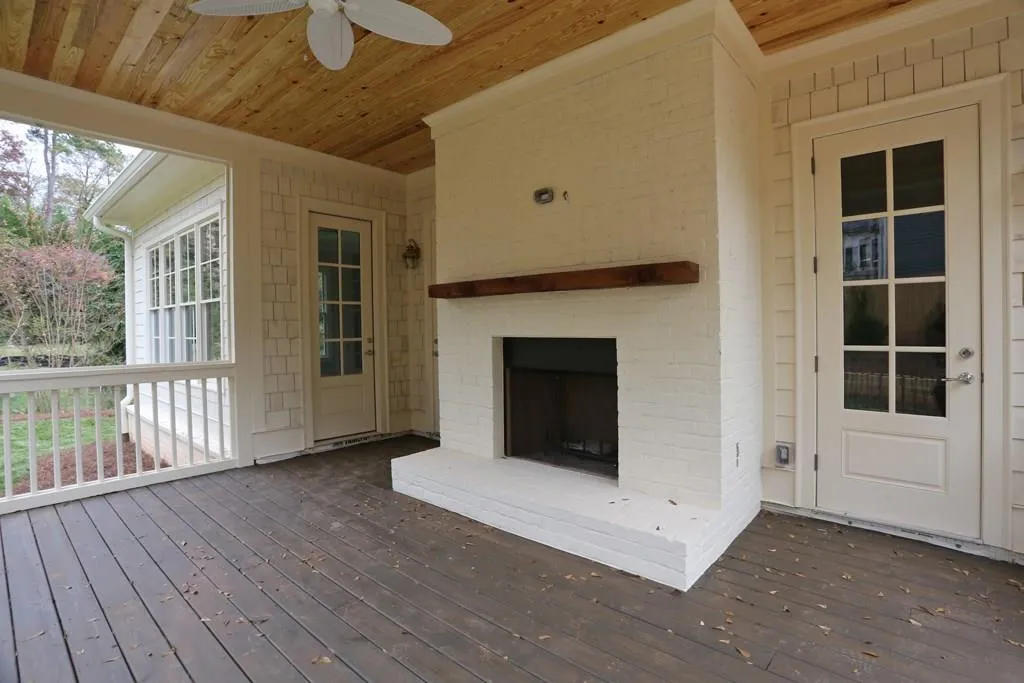 30 Hardeman Road, Atlanta, Georgia 30342, 5 Bedrooms Bedrooms, ,4 BathroomsBathrooms,Residential,Sold,30 Hardeman Road,5632788