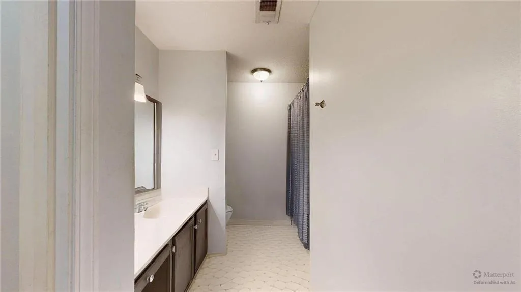 25205 Plantation Drive Ne Unit 205, Atlanta, Georgia 30324, 2 Bedrooms Bedrooms, 0 ,2 BathroomsBathrooms,Residential,For Sale,25205 Plantation Drive Ne Unit 205,7680498