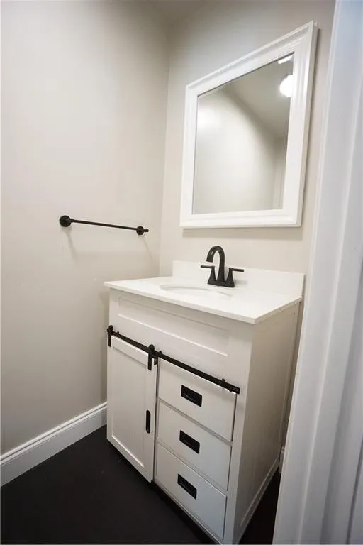 270 Mark Trail, Sandy Springs, Georgia 30328, 5 Bedrooms Bedrooms, ,3 BathroomsBathrooms,Residential,Sold,270 Mark Trail,7129382