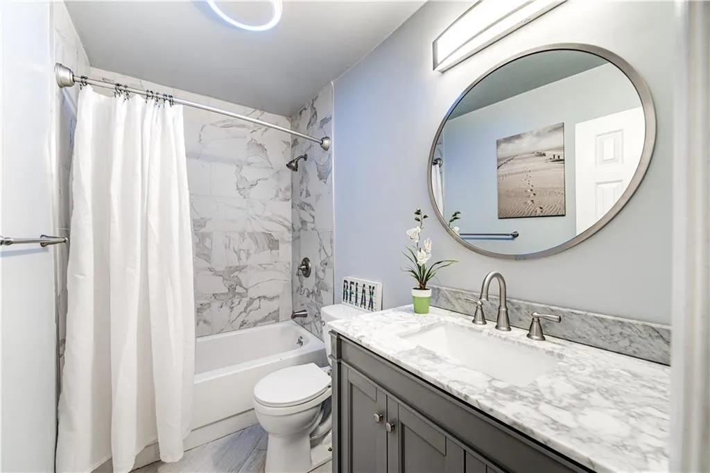 270 Mark Trail, Sandy Springs, Georgia 30328, 5 Bedrooms Bedrooms, ,3 BathroomsBathrooms,Residential,Sold,270 Mark Trail,7129382