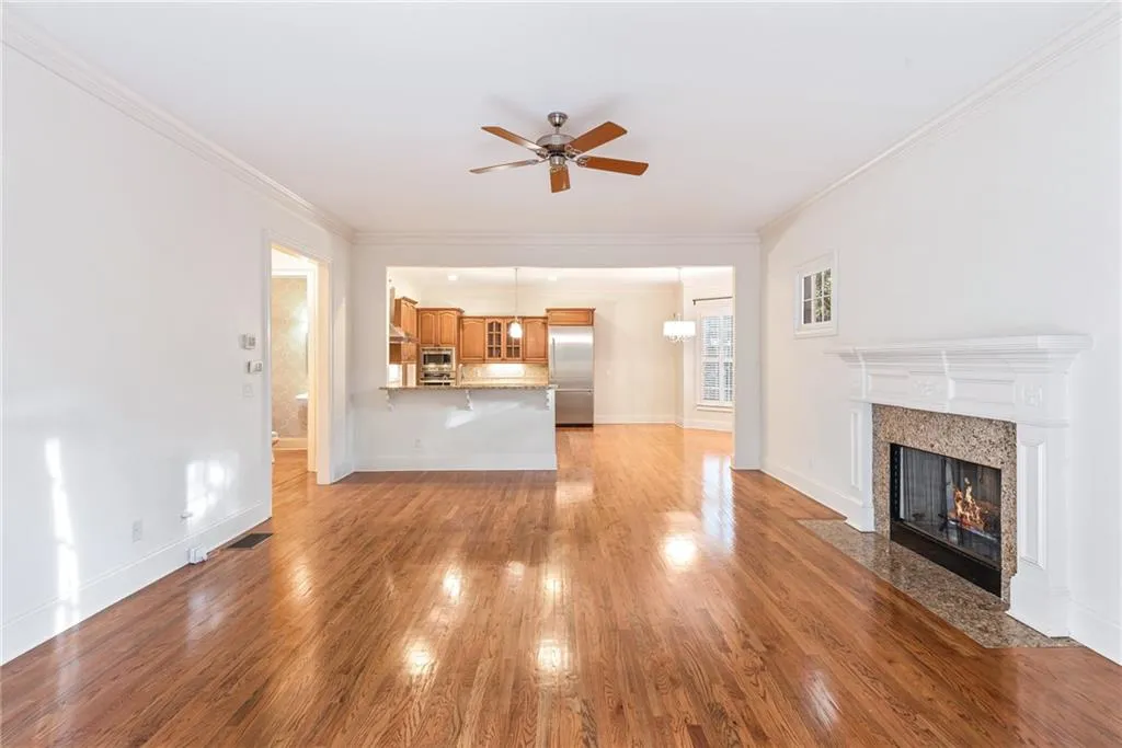 61 W Belle Isle Road, Sandy Springs, Georgia 30342, 4 Bedrooms Bedrooms, ,4 BathroomsBathrooms,Residential,Sold,61 W Belle Isle Road,6803327