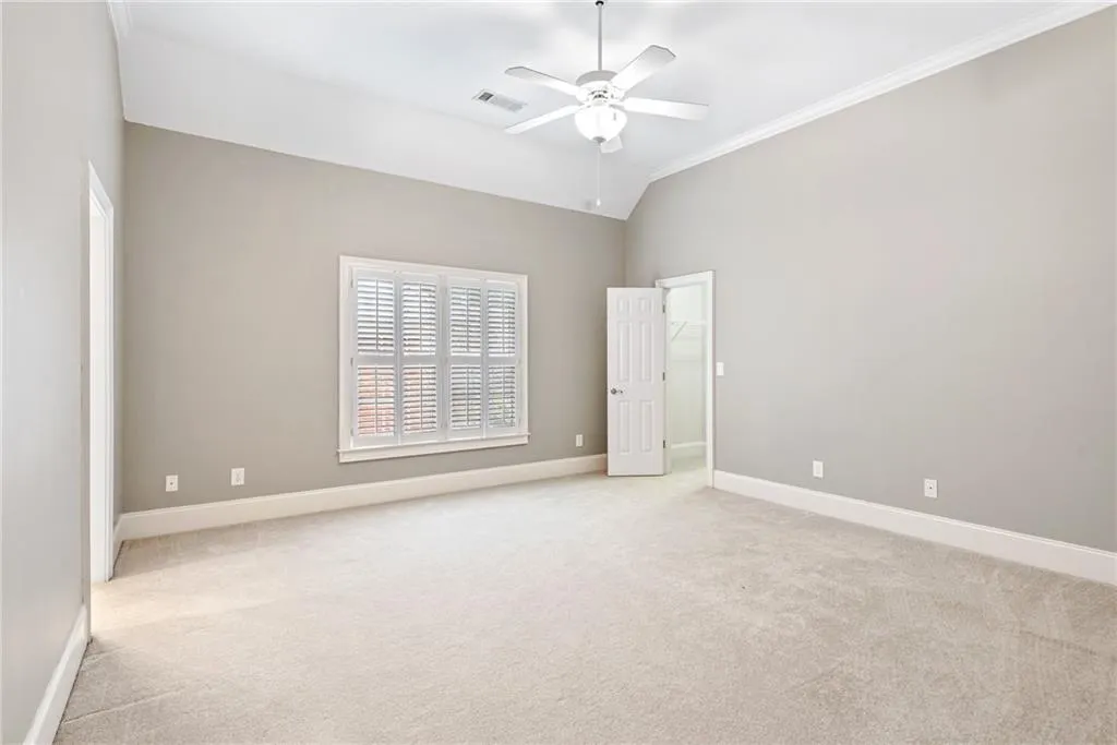 61 W Belle Isle Road, Sandy Springs, Georgia 30342, 4 Bedrooms Bedrooms, ,4 BathroomsBathrooms,Residential,Sold,61 W Belle Isle Road,6803327