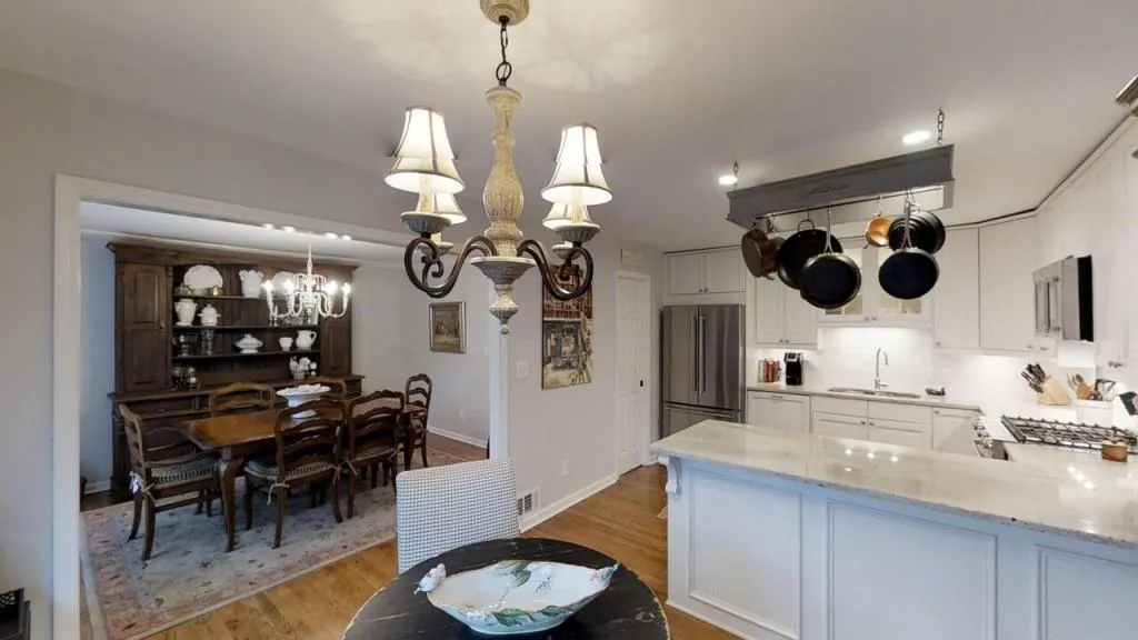250 The South Chace, Atlanta, Georgia 30328, 3 Bedrooms Bedrooms, ,2 BathroomsBathrooms,Residential,Sold,250 The South Chace,5949712