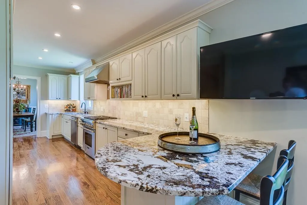 29 Willow Glen Ne, Atlanta, Georgia 30342, 4 Bedrooms Bedrooms, ,4 BathroomsBathrooms,Residential,Sold,29 Willow Glen Ne,5704912