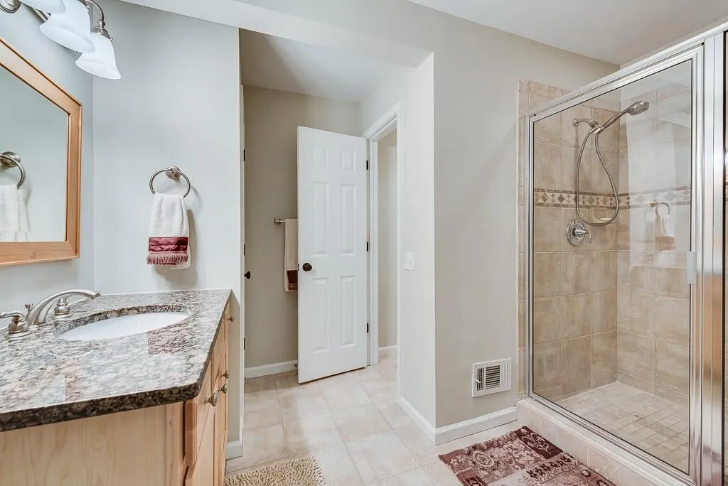 29 Willow Glen Ne, Atlanta, Georgia 30342, 4 Bedrooms Bedrooms, ,4 BathroomsBathrooms,Residential,Sold,29 Willow Glen Ne,5704912