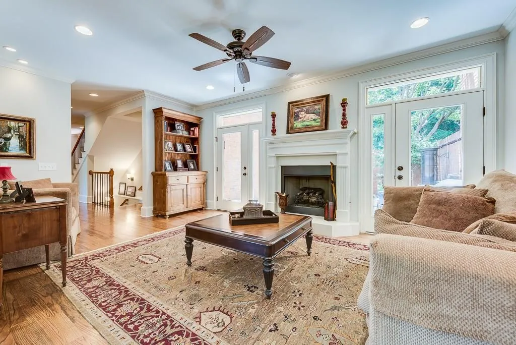 29 Willow Glen Ne, Atlanta, Georgia 30342, 4 Bedrooms Bedrooms, ,4 BathroomsBathrooms,Residential,Sold,29 Willow Glen Ne,5704912