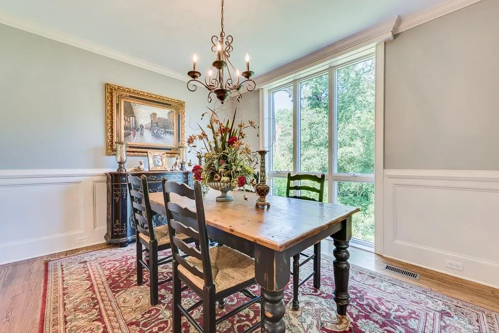 29 Willow Glen Ne, Atlanta, Georgia 30342, 4 Bedrooms Bedrooms, ,4 BathroomsBathrooms,Residential,Sold,29 Willow Glen Ne,5704912