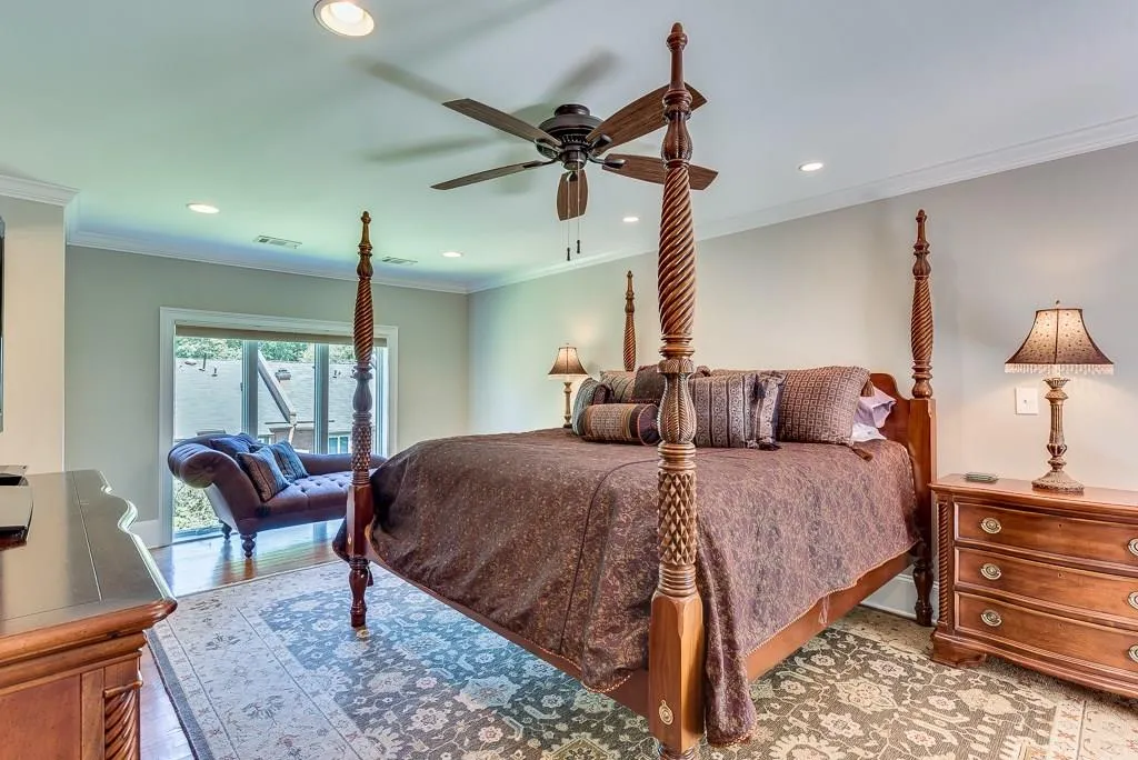 29 Willow Glen Ne, Atlanta, Georgia 30342, 4 Bedrooms Bedrooms, ,4 BathroomsBathrooms,Residential,Sold,29 Willow Glen Ne,5704912