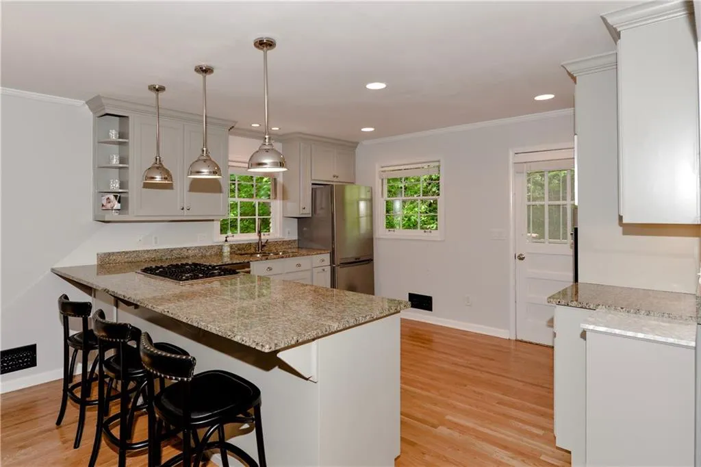 1285 Chaucer Lane Ne, Brookhaven, Georgia 30319, 4 Bedrooms Bedrooms, ,3 BathroomsBathrooms,Residential,Sold,1285 Chaucer Lane Ne,6009112