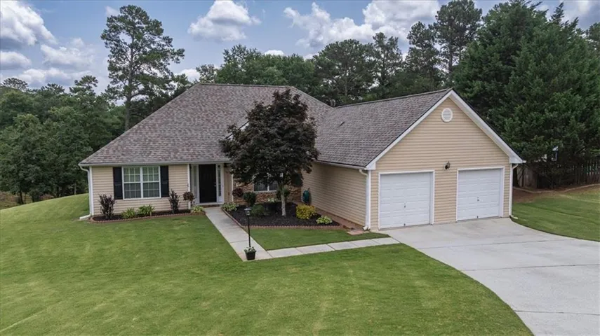 2316 Acorn Way, Monroe, Georgia 30656