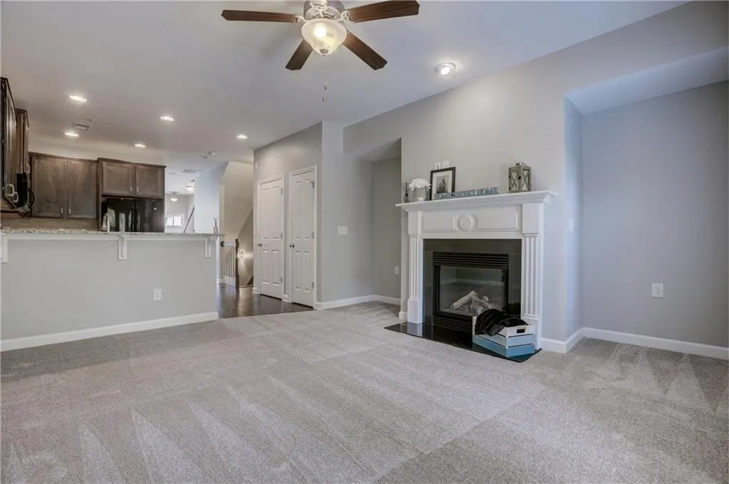 7480 Glisten Avenue, Atlanta, Georgia 30328, 3 Bedrooms Bedrooms, ,3 BathroomsBathrooms,Residential,Sold,7480 Glisten Avenue,6045228