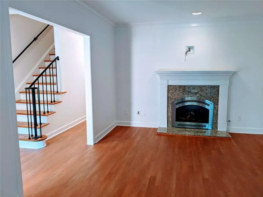 4 Mount Vernon Circle, Atlanta, Georgia 30338, 2 Bedrooms Bedrooms, ,2 BathroomsBathrooms,Residential,For Sale,4 Mount Vernon Circle,7672064 4 Mount Vernon Circle, Atlanta, Georgia 30338, 2 Bedrooms Bedrooms, ,2 BathroomsBathrooms,Residential,For Sale,4 Mount Vernon Circle,7672064