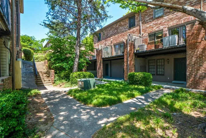 3113 Colonial Way Unit M, Atlanta, Georgia 30341