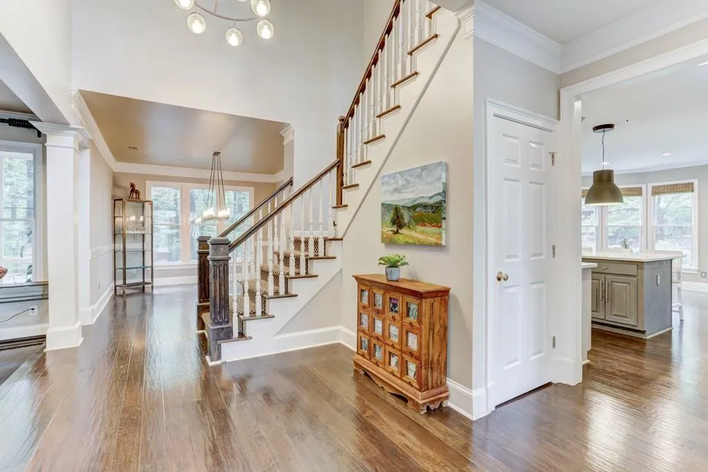130 Belvedere Court, Sandy Springs, Georgia 30350, 5 Bedrooms Bedrooms, ,4 BathroomsBathrooms,Residential,Sold,130 Belvedere Court,6587597