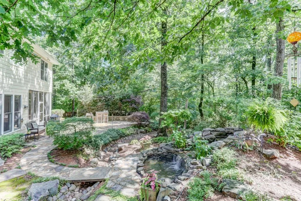 130 Belvedere Court, Sandy Springs, Georgia 30350, 5 Bedrooms Bedrooms, ,4 BathroomsBathrooms,Residential,Sold,130 Belvedere Court,6587597