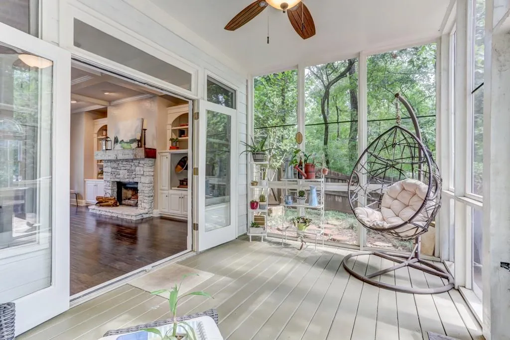 130 Belvedere Court, Sandy Springs, Georgia 30350, 5 Bedrooms Bedrooms, ,4 BathroomsBathrooms,Residential,Sold,130 Belvedere Court,6587597