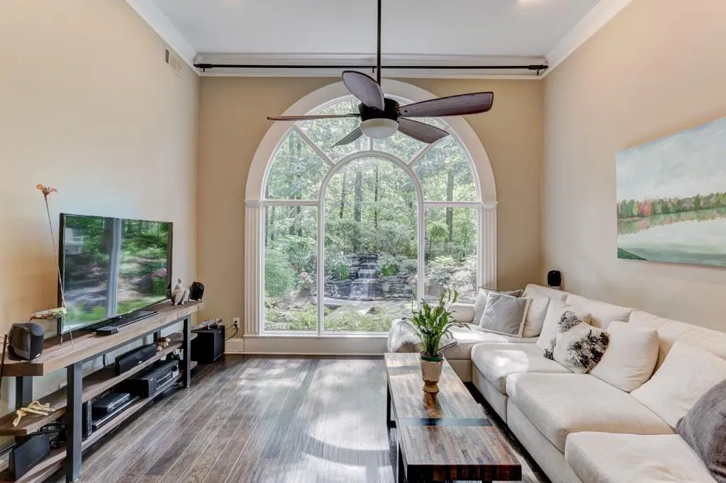 130 Belvedere Court, Sandy Springs, Georgia 30350, 5 Bedrooms Bedrooms, ,4 BathroomsBathrooms,Residential,Sold,130 Belvedere Court,6587597