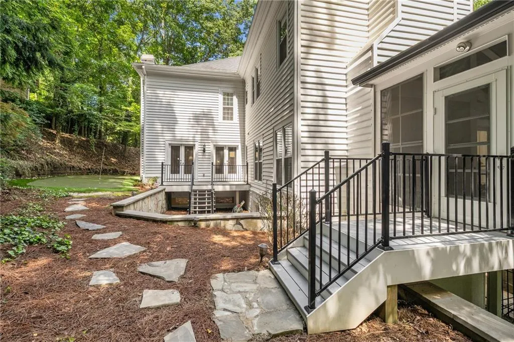 9035 River Run, Atlanta, Georgia 30350, 5 Bedrooms Bedrooms, ,4 BathroomsBathrooms,Residential,For Sale,9035 River Run,7631826