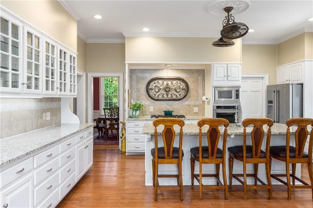 9035 River Run, Atlanta, Georgia 30350, 5 Bedrooms Bedrooms, ,4 BathroomsBathrooms,Residential,For Sale,9035 River Run,7631826