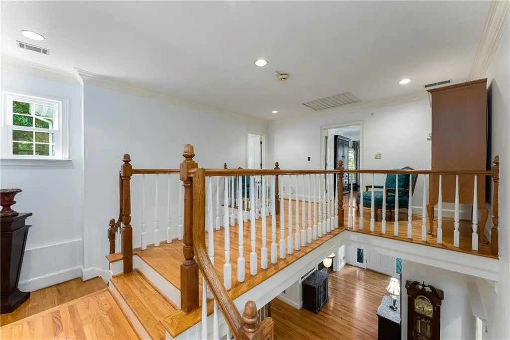 9035 River Run, Atlanta, Georgia 30350, 5 Bedrooms Bedrooms, ,4 BathroomsBathrooms,Residential,For Sale,9035 River Run,7631826
