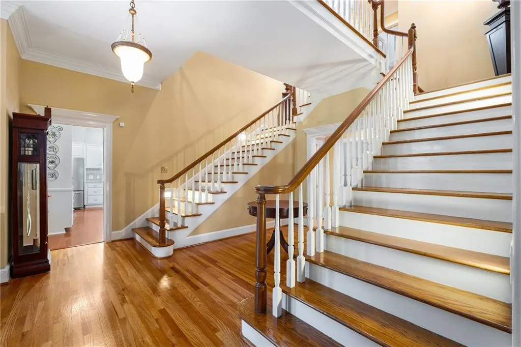 9035 River Run, Atlanta, Georgia 30350, 5 Bedrooms Bedrooms, ,4 BathroomsBathrooms,Residential,For Sale,9035 River Run,7631826