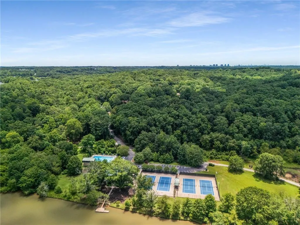 9035 River Run, Atlanta, Georgia 30350, 5 Bedrooms Bedrooms, ,4 BathroomsBathrooms,Residential,For Sale,9035 River Run,7631826