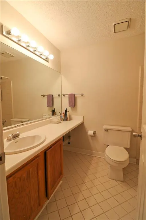 103 Barrington Hills Drive Unit 103, Atlanta, Georgia 30350, 1 Bedroom Bedrooms, ,1 BathroomBathrooms,Residential,Sold,103 Barrington Hills Drive Unit 103,5917249