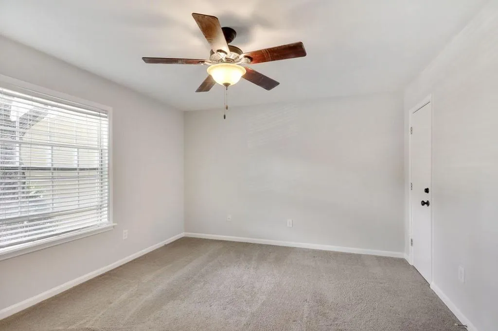 803 Brighton Point, Sandy Springs, Georgia 30328, 2 Bedrooms Bedrooms, ,2 BathroomsBathrooms,Residential,Sold,803 Brighton Point,6728065