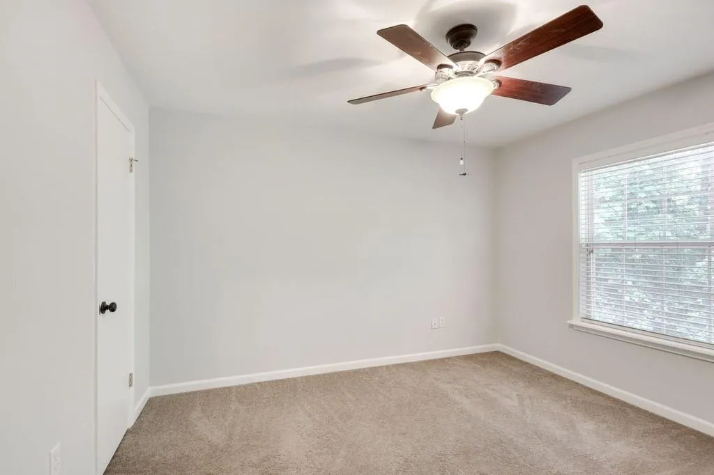 803 Brighton Point, Sandy Springs, Georgia 30328, 2 Bedrooms Bedrooms, ,2 BathroomsBathrooms,Residential,Sold,803 Brighton Point,6728065