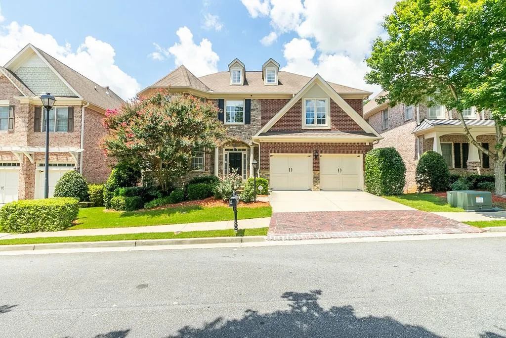 250 Wembley Circle, Sandy Springs, Georgia 30328, 5 Bedrooms Bedrooms, ,4 BathroomsBathrooms,Residential,Sold,250 Wembley Circle,6753986