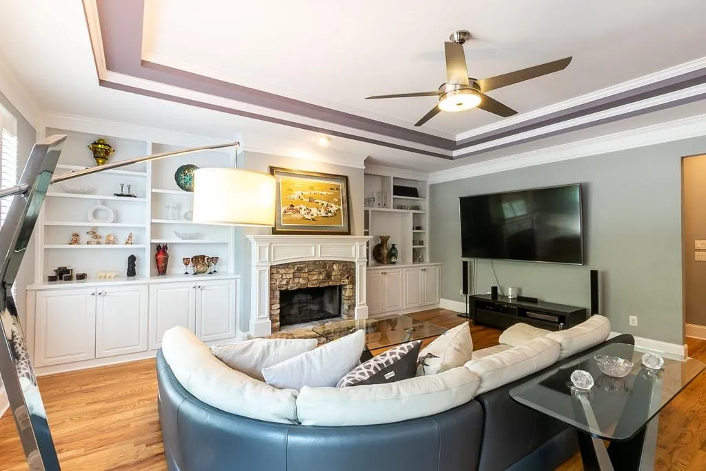 250 Wembley Circle, Sandy Springs, Georgia 30328, 5 Bedrooms Bedrooms, ,4 BathroomsBathrooms,Residential,Sold,250 Wembley Circle,6753986