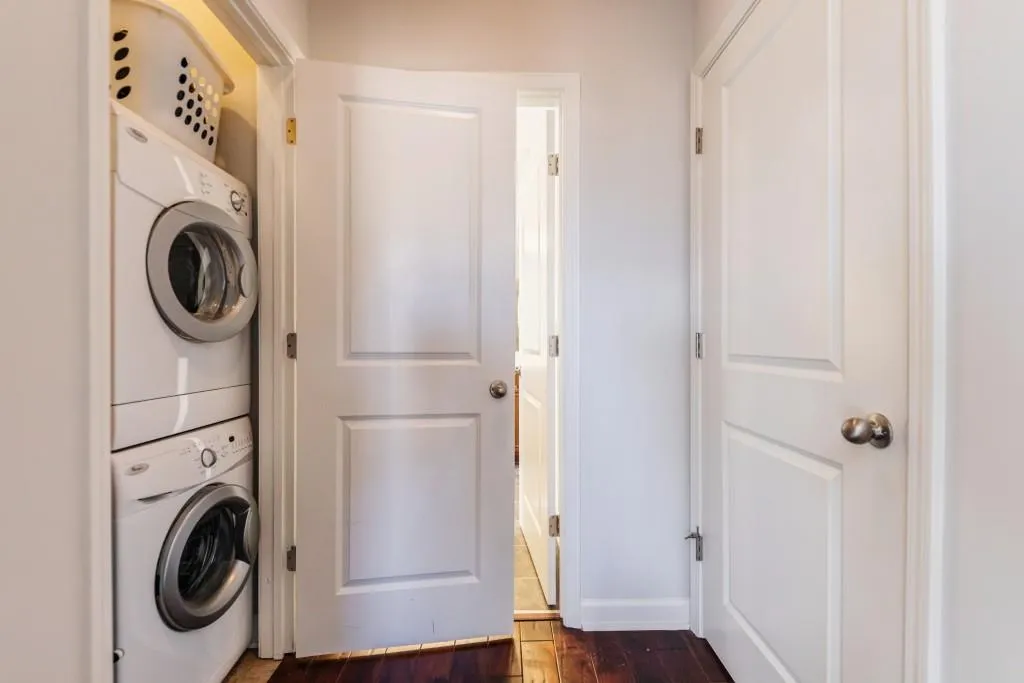 7265 Glisten Avenue Unit 130, Sandy Springs, Georgia 30328, 2 Bedrooms Bedrooms, ,2 BathroomsBathrooms,Residential,Sold,7265 Glisten Avenue Unit 130,6811461