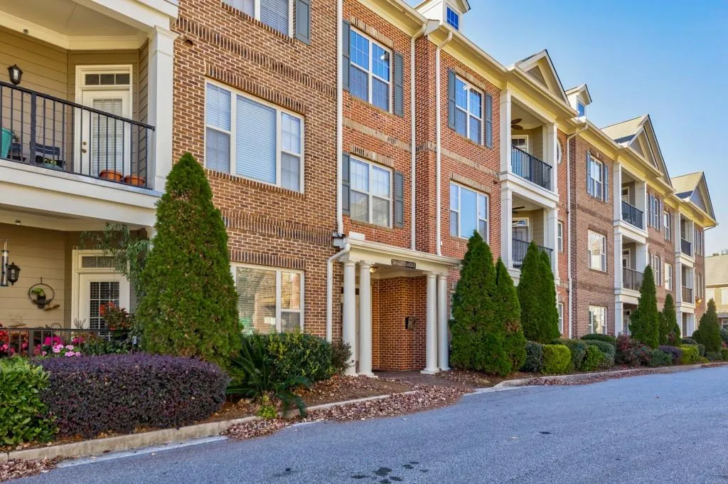 7265 Glisten Avenue Unit 130, Sandy Springs, Georgia 30328, 2 Bedrooms Bedrooms, ,2 BathroomsBathrooms,Residential,Sold,7265 Glisten Avenue Unit 130,6811461