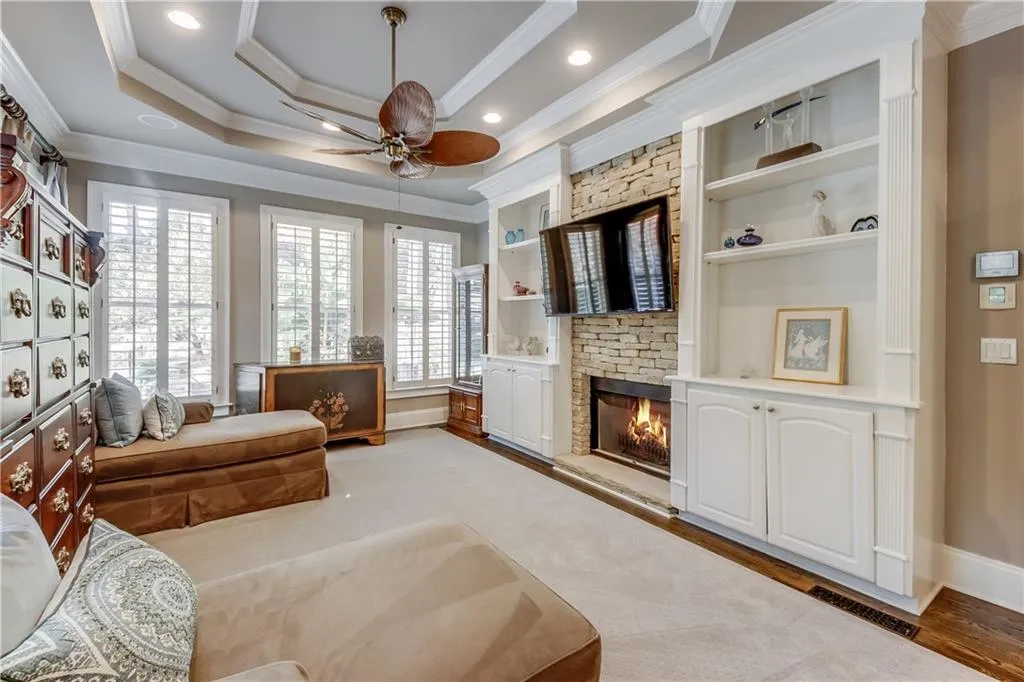 650 Forest Hills Drive, Atlanta, Georgia 30342, 6 Bedrooms Bedrooms, ,5 BathroomsBathrooms,Residential,Sold,650 Forest Hills Drive,6967872