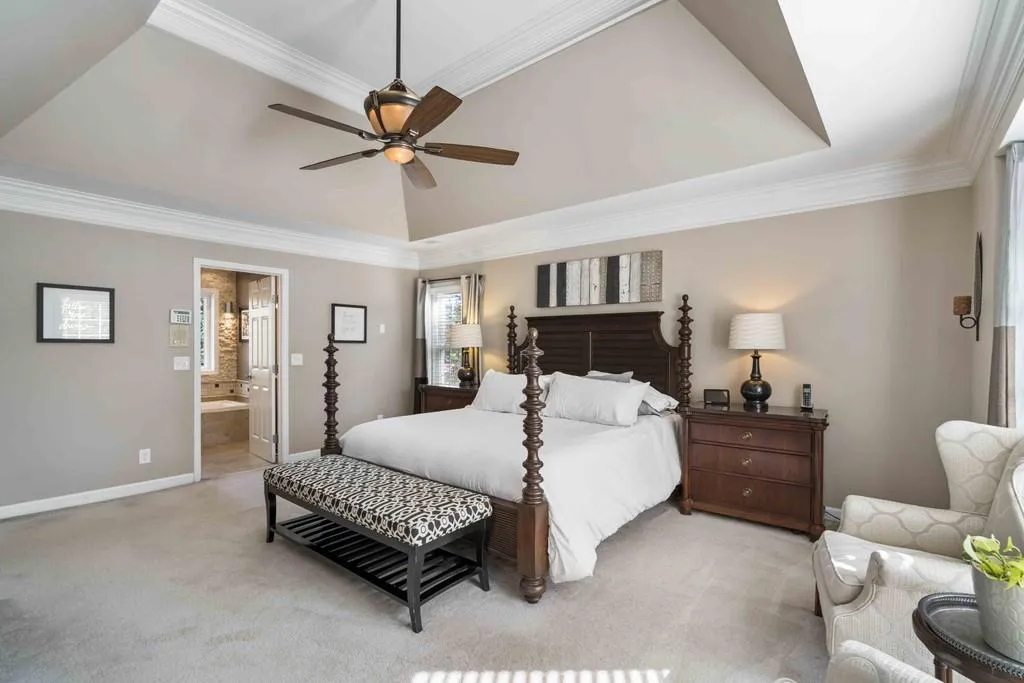 7765 Dunvegan Close, Sandy Springs, Georgia 30350, 4 Bedrooms Bedrooms, ,3 BathroomsBathrooms,Residential,Sold,7765 Dunvegan Close,6813828