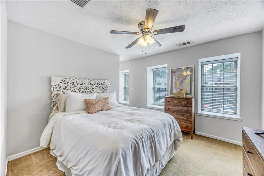 3 Market Square Place Nw, Atlanta, Georgia 30318, 2 Bedrooms Bedrooms, ,2 BathroomsBathrooms,Residential,For Sale,3 Market Square Place Nw,7612621