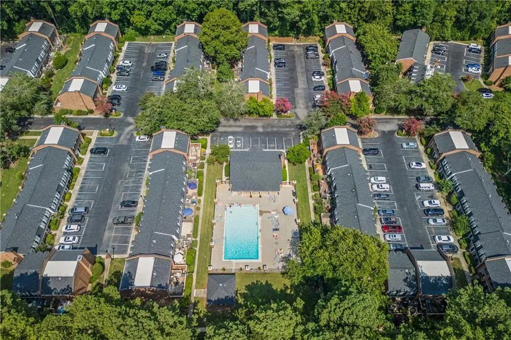 3 Market Square Place Nw, Atlanta, Georgia 30318, 2 Bedrooms Bedrooms, ,2 BathroomsBathrooms,Residential,For Sale,3 Market Square Place Nw,7612621