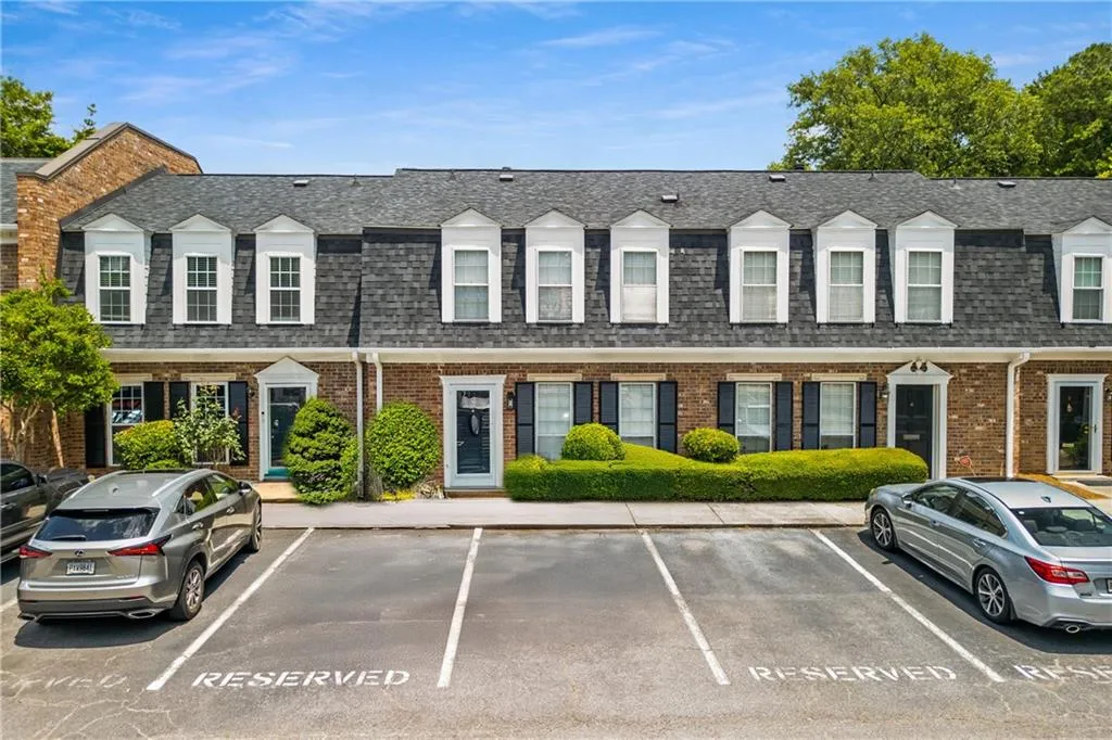 3 Market Square Place Nw, Atlanta, Georgia 30318, 2 Bedrooms Bedrooms, ,2 BathroomsBathrooms,Residential,For Sale,3 Market Square Place Nw,7612621